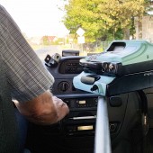 Do Srebrnej Góry koleją., Wracam ostatnim busem neotrans ze Srebrnej Góry do Ząbkowic Śląskich. Czemu nic nie jeździe w soboty i niedziele ?